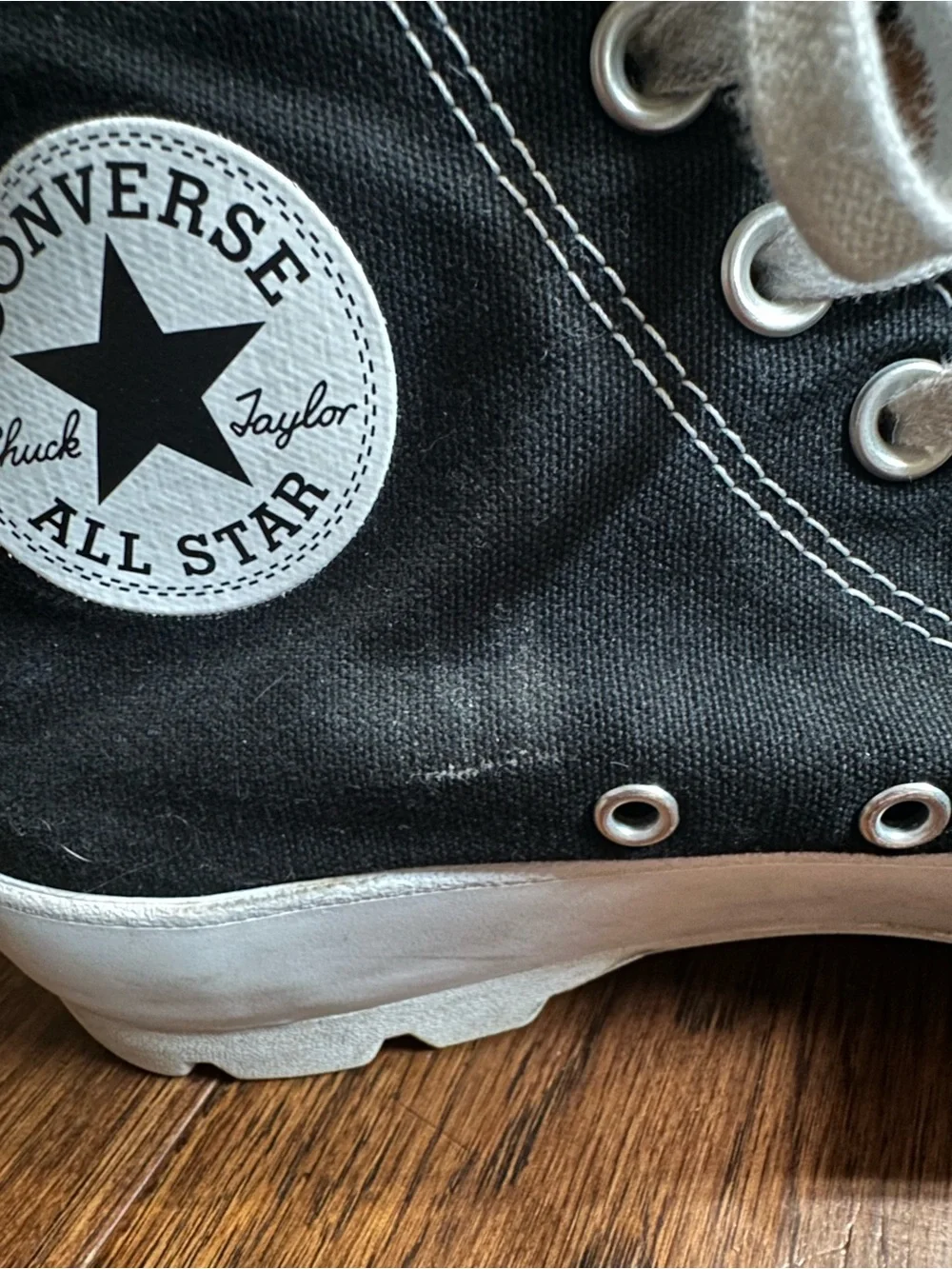 Converse Black All Star Lugged Platform Sneakers Women’s Size 9
